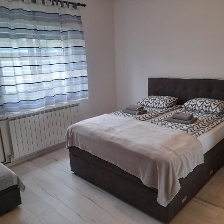 ווליקה גוריצה Ke-To Zagreb Airport Rooms מראה חיצוני תמונה