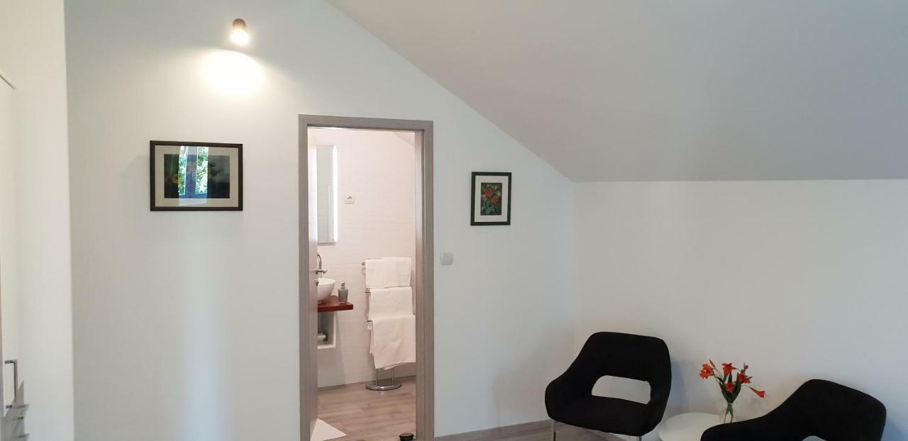 ווליקה גוריצה Ke-To Zagreb Airport Rooms מראה חיצוני תמונה