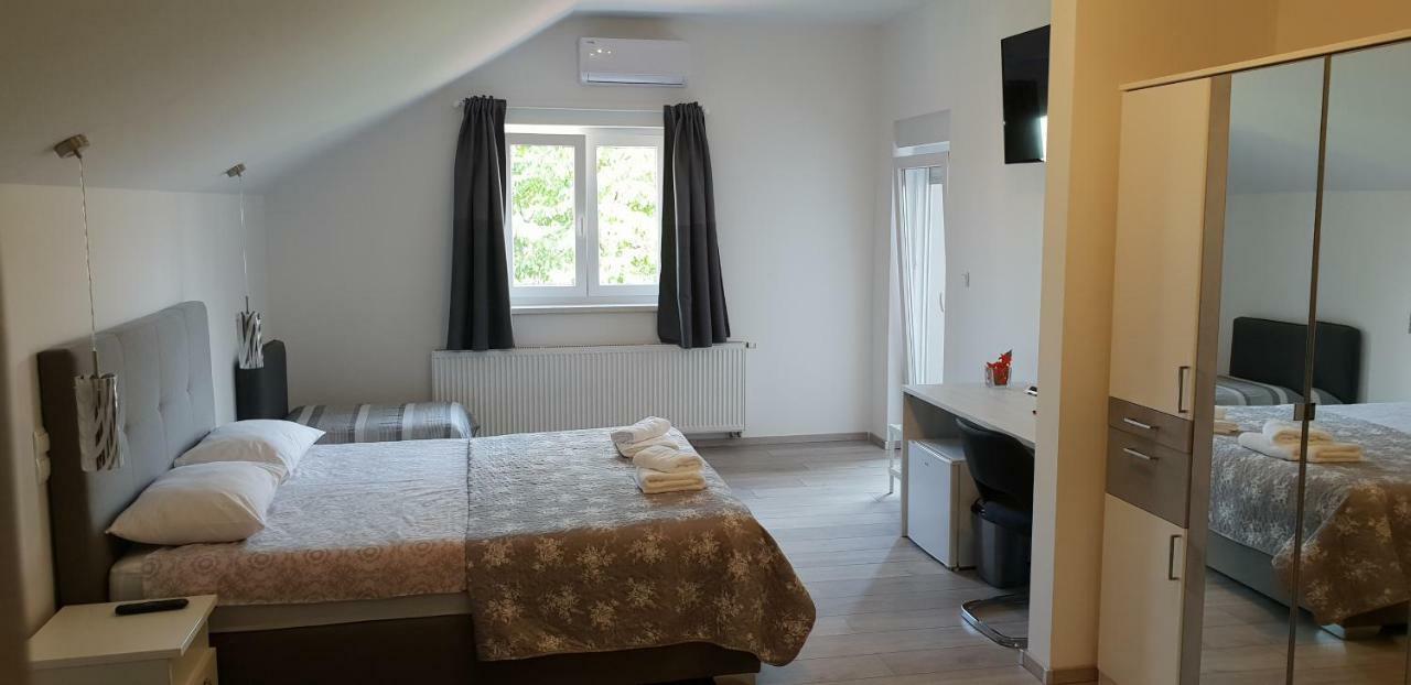 ווליקה גוריצה Ke-To Zagreb Airport Rooms מראה חיצוני תמונה